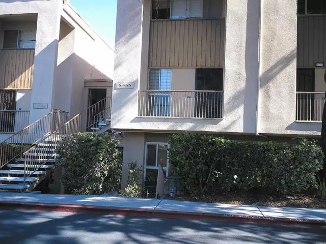 5700 Baltimore DR 88, La Mesa, CA 91942