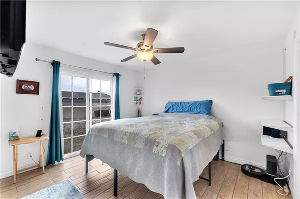 Simi Valley, CA 93063,5038 Ringwood ST