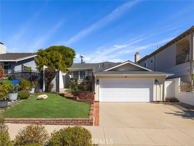 8232 Sunnysea DR, Playa Del Rey, CA 90293