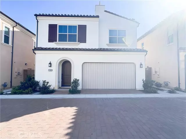 108 Glydon, Irvine, CA 92618