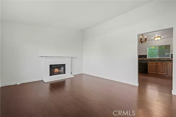 Castaic, CA 91384,28014 Fox Run CIR