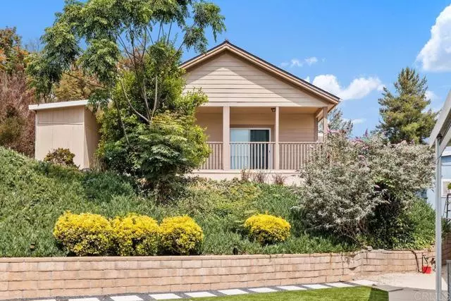 525 W El Norte PKWY 70, Escondido, CA 92026