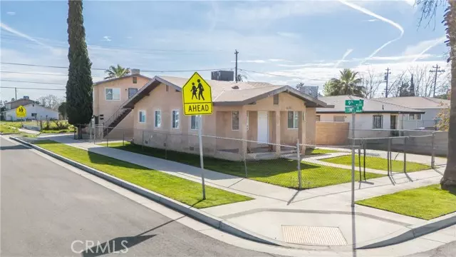 830 M St, Bakersfield, CA 93304