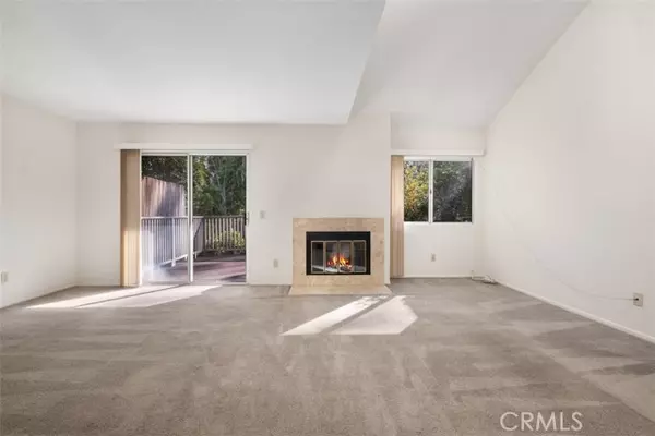 Laguna Beach, CA 92651,212 Santa Rosa CT