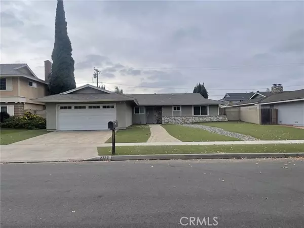 2722 E Paladin AVE, Anaheim, CA 92806