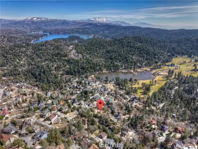 841 Madera LN, Lake Arrowhead, CA 92352