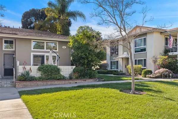 Laguna Woods, CA 92637,62 Calle Cadiz B