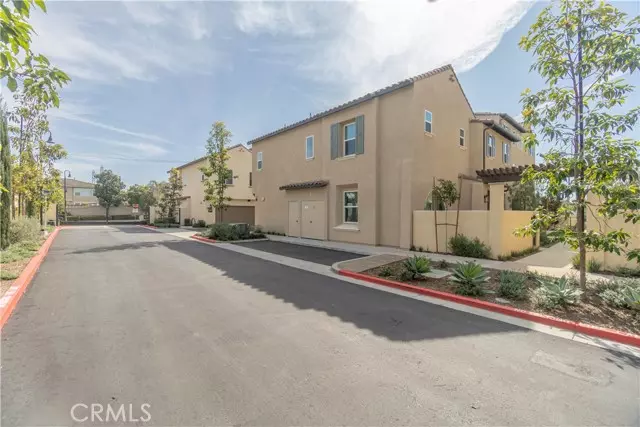 Huntington Beach, CA 92647,17941 Olivia LN