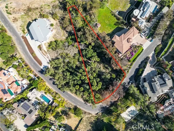 Santa Ana, CA 92705,2185 Lemon Heights DR