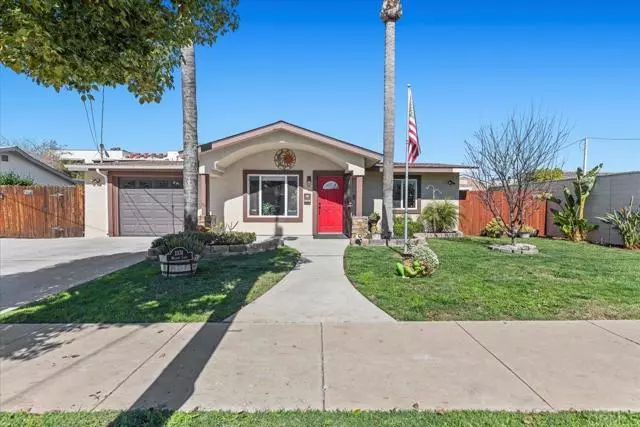 1374 Melody LN, El Cajon, CA 92019