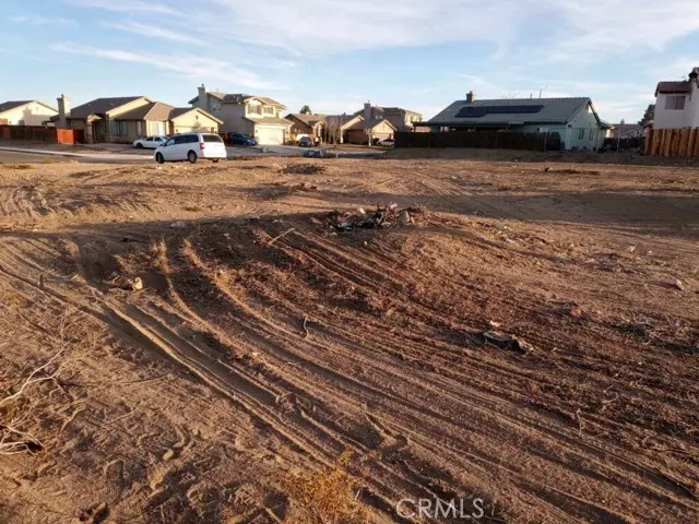 Adelanto, CA 92301,0 delicious ST