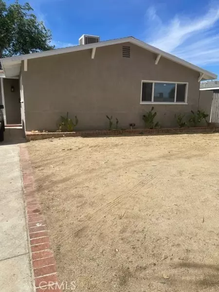 44143 Fig AVE, Lancaster, CA 93534