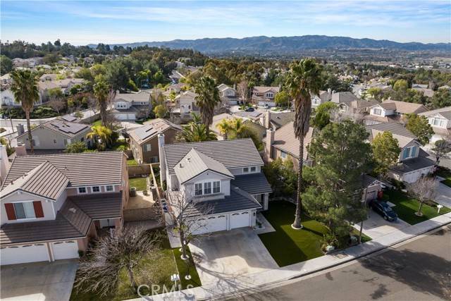 23718 Hathaway DR, Valencia, CA 91354