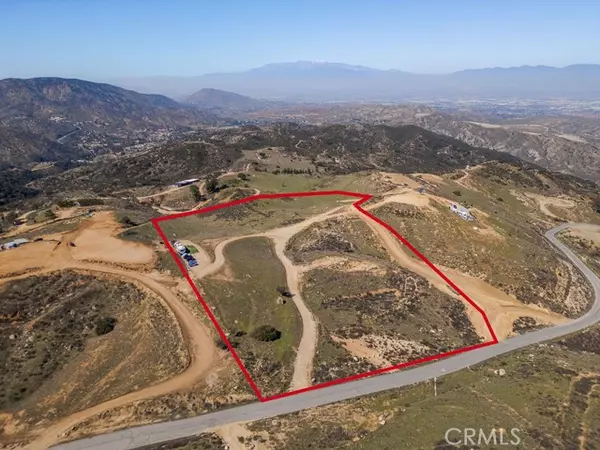 9335 Hollie DR, CA 92373