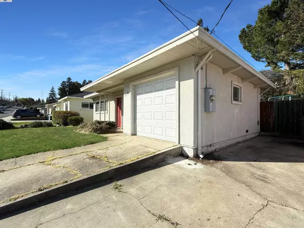 Martinez, CA 94553,725 Palm Ave