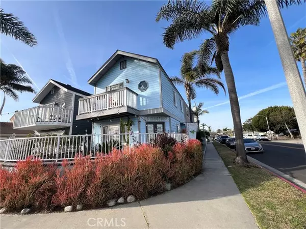 Huntington Beach, CA 92648,233 Elmira AVE