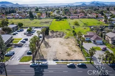 Rialto, CA 92376,405 W Merrill AVE