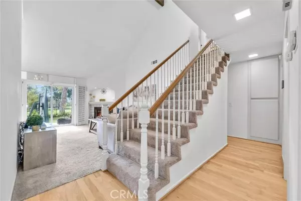 Placentia, CA 92870,1044 Henrietta CIR