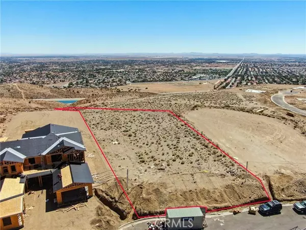 Palmdale, CA 93551,39618 Marina CT