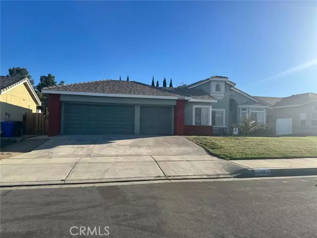 14405 Del Amo DR, Victorville, CA 92392