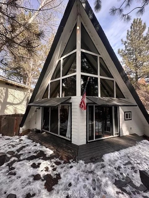 Wrightwood, CA 92397,1058 Edna ST