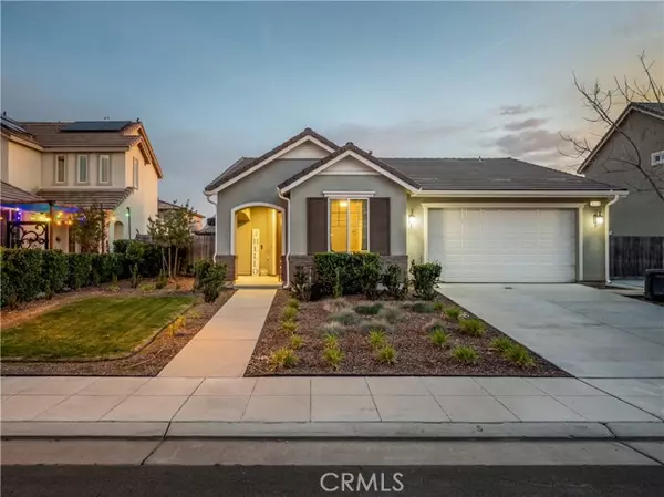 3658 Sussex AVE, Clovis, CA 93619