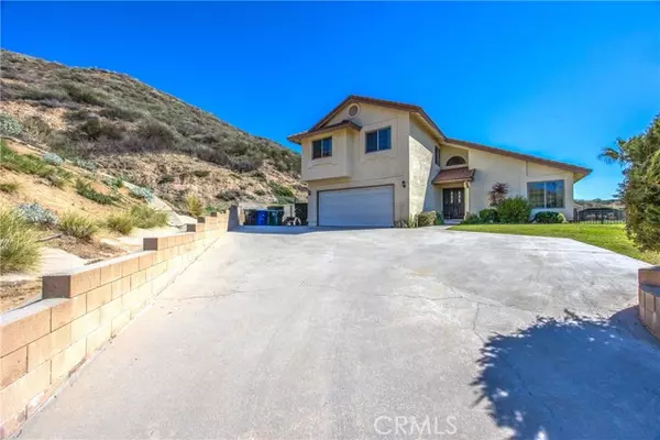 Highland, CA 92346,3780 Palm Crest DR