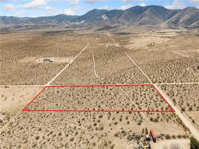 734 Alamo AVE, Lucerne Valley, CA 92356