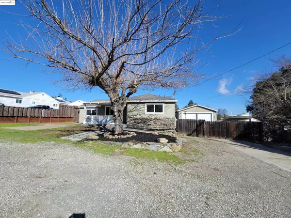 Martinez, CA 94553,11 Benita WAY