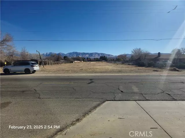 10516 E AVE, Littlerock, CA 93543