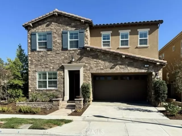 10 Lark, Lake Forest, CA 92630