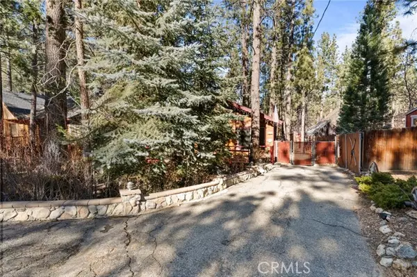 Big Bear City, CA 92314,513 Sugarloaf BLD