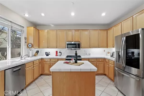 7814 Orchid DR, Huntington Beach, CA 92648