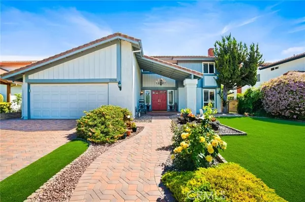 2528 Larkwood DR, Fullerton, CA 92833