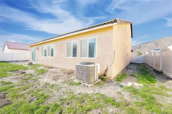 San Jacinto, CA 92583,740 Burt ST