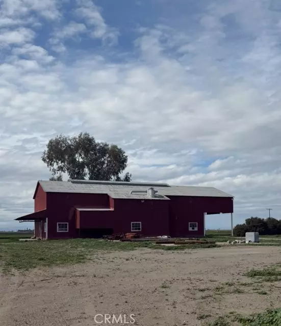 13051 Carlucci RD, Dos Palos, CA 93620