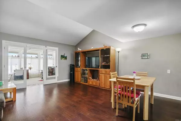 Oceanside, CA 92057,3685 Vista Campana 16