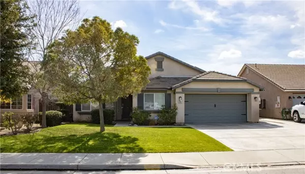 13017 Ridgeway Meadows DR, Bakersfield, CA 93314