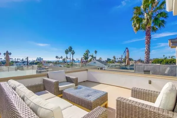 855 Sapphire, San Diego, CA 92109