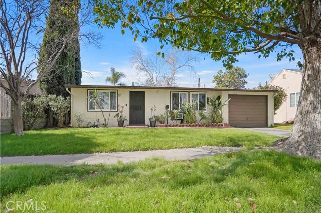 8219 Cantaloupe AVE, Panorama City, CA 91402