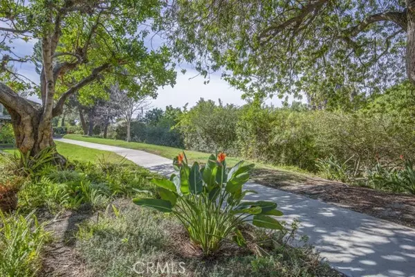 Laguna Woods, CA 92637,906 Ronda Sevilla A