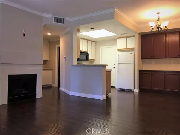 La Mirada, CA 90638,16510 Dundee CT 86