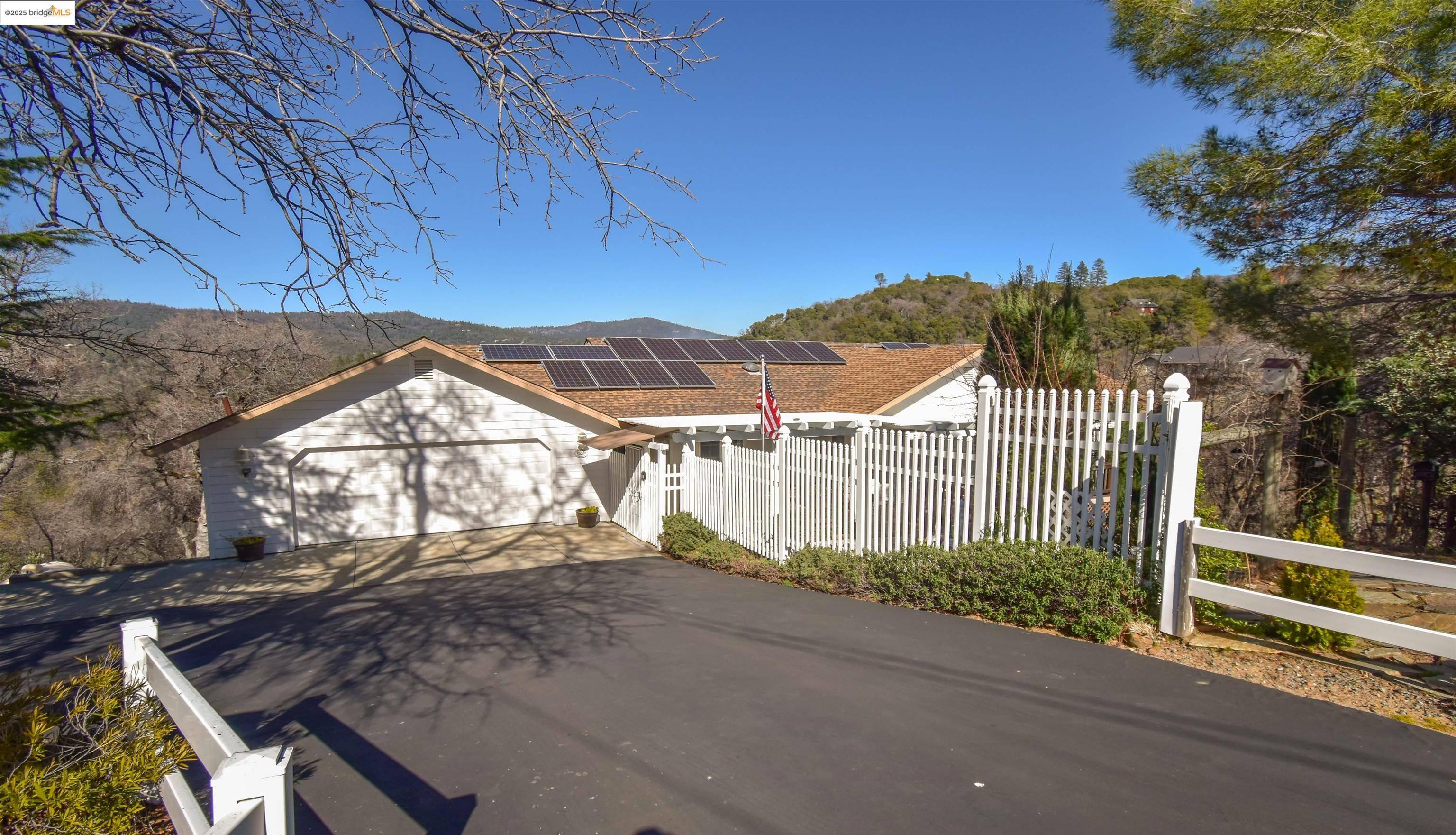 Sonora, CA 95370-8755,15830 Ridgefield CT