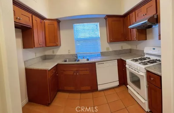 Rosemead, CA 91770,8858 Marshall ST 105