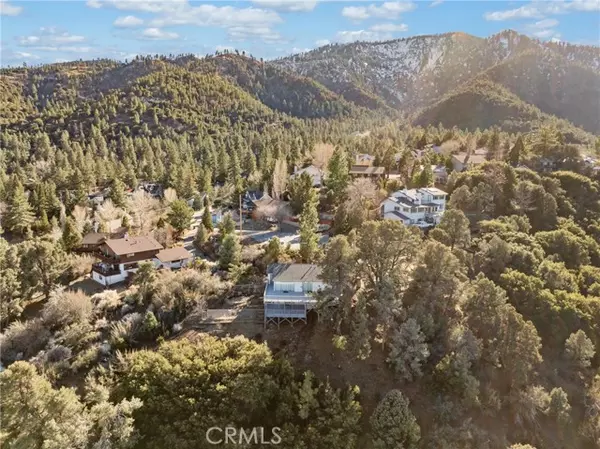 Wrightwood, CA 92397,5559 Orchard DR