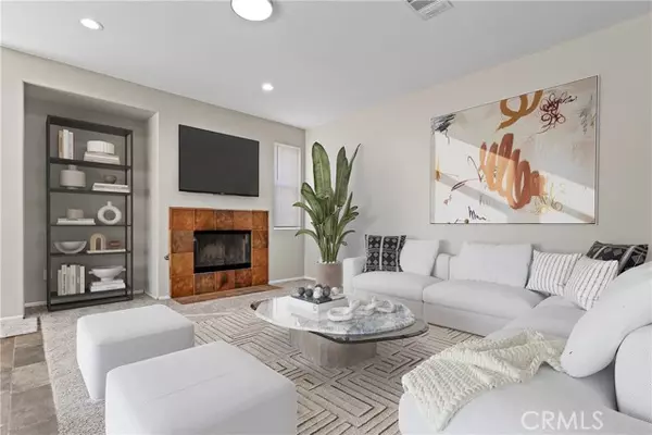 Lancaster, CA 93535,1128 E Avenue K6