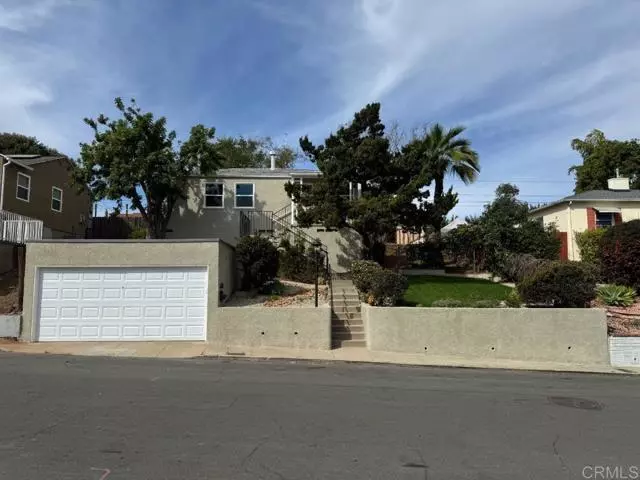 4388 Aragon WAY, San Diego, CA 92115