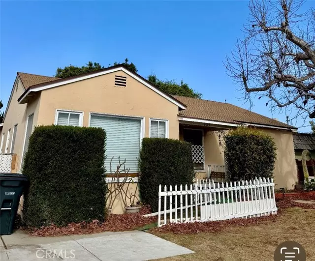 2019 Orange Ave, Costa Mesa, CA 92627