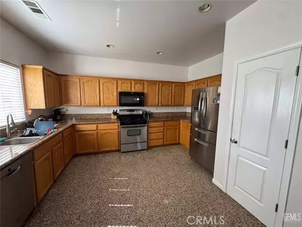 Tehachapi, CA 93561,18451 Branding Iron CT