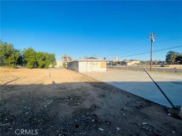 Victorville, CA 92394,15720 Mojave DR